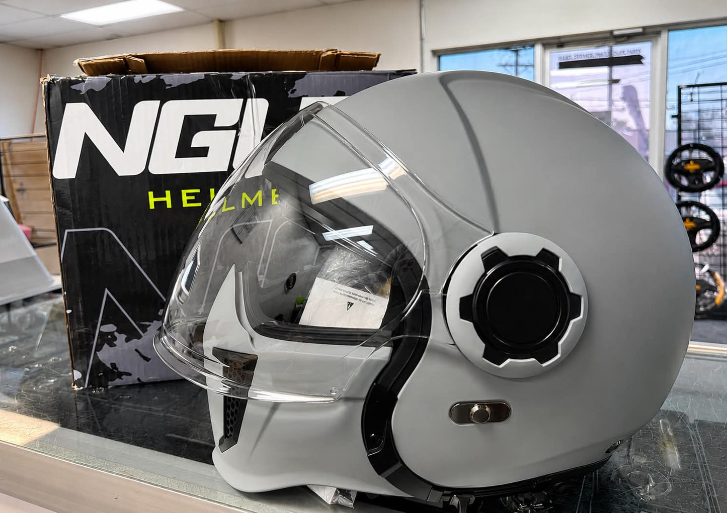 TRIANGLE Convertible Full Face Motorcycle Helmet DOT Approved for Men Women, Multi-Configuration 3/4 Open Face Street Bike Helmet with Internal Tinted Sunshield, Includes Storage Bag, size: XL