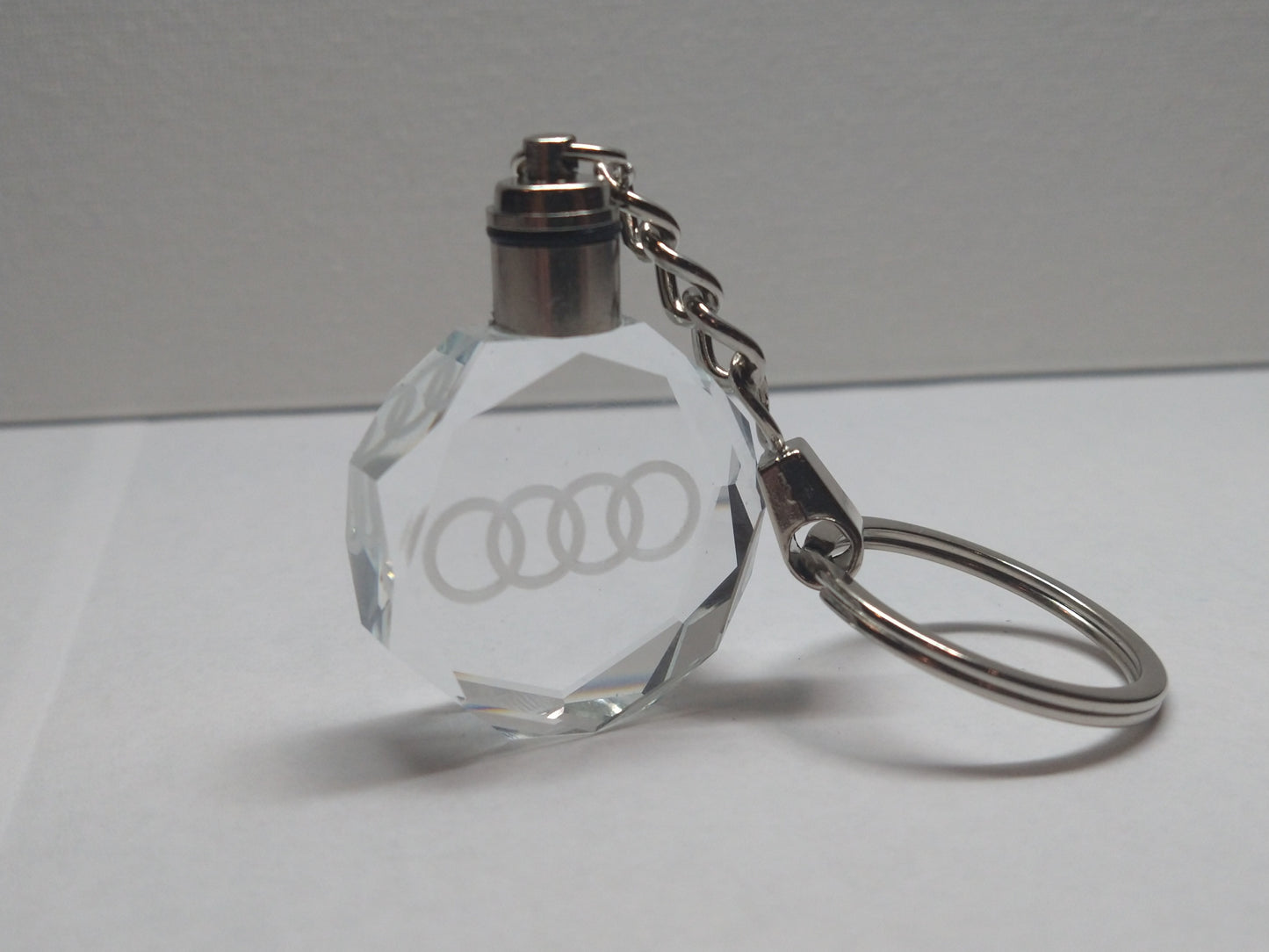 Customized Laser Engraved All Car with Logo Crystal Glass Keychain with Color Changing LED Lights (For Audi)!!