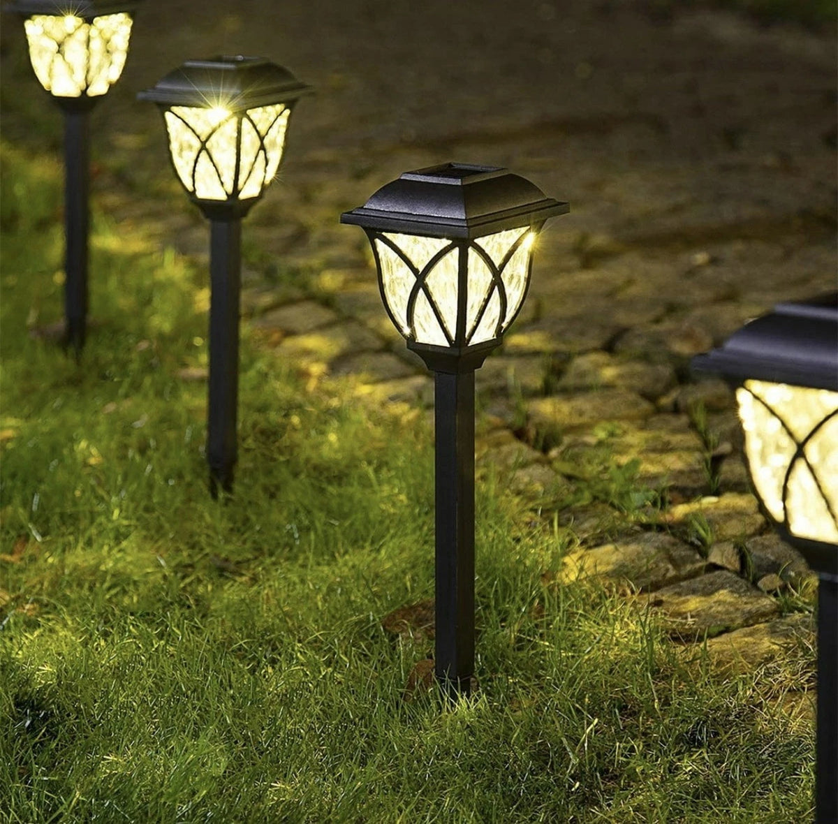 Solpex 6-Pack Solar Pathway Lights – Warm White