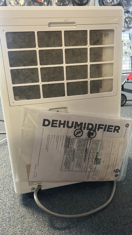 GE 35 Pint Dehumidifier 3000 Sq Ft Used Basement Bedroom Bathroom